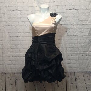 Super cute silky embellished mini